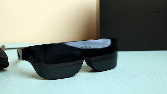 荣耀|华为 VR Glass 6DoF游戏套装 超现实沉浸感 打开元宇宙大门