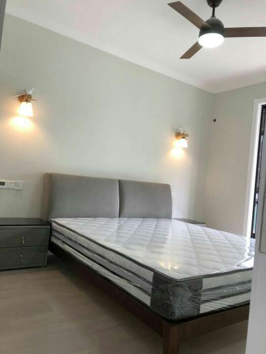 保洁完上家具美翻了，业主群晒照得到一致好评，客餐厅真有品位！