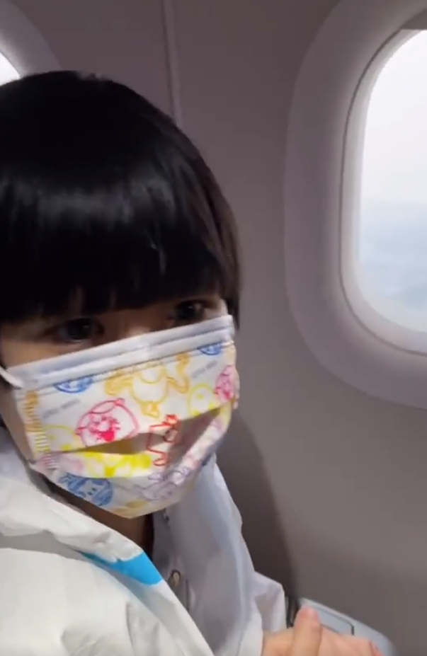 星辰大海|吴尊带全家来中国生活，晒全家福温馨有爱，俩孩子表白中国直言想去迪士尼玩