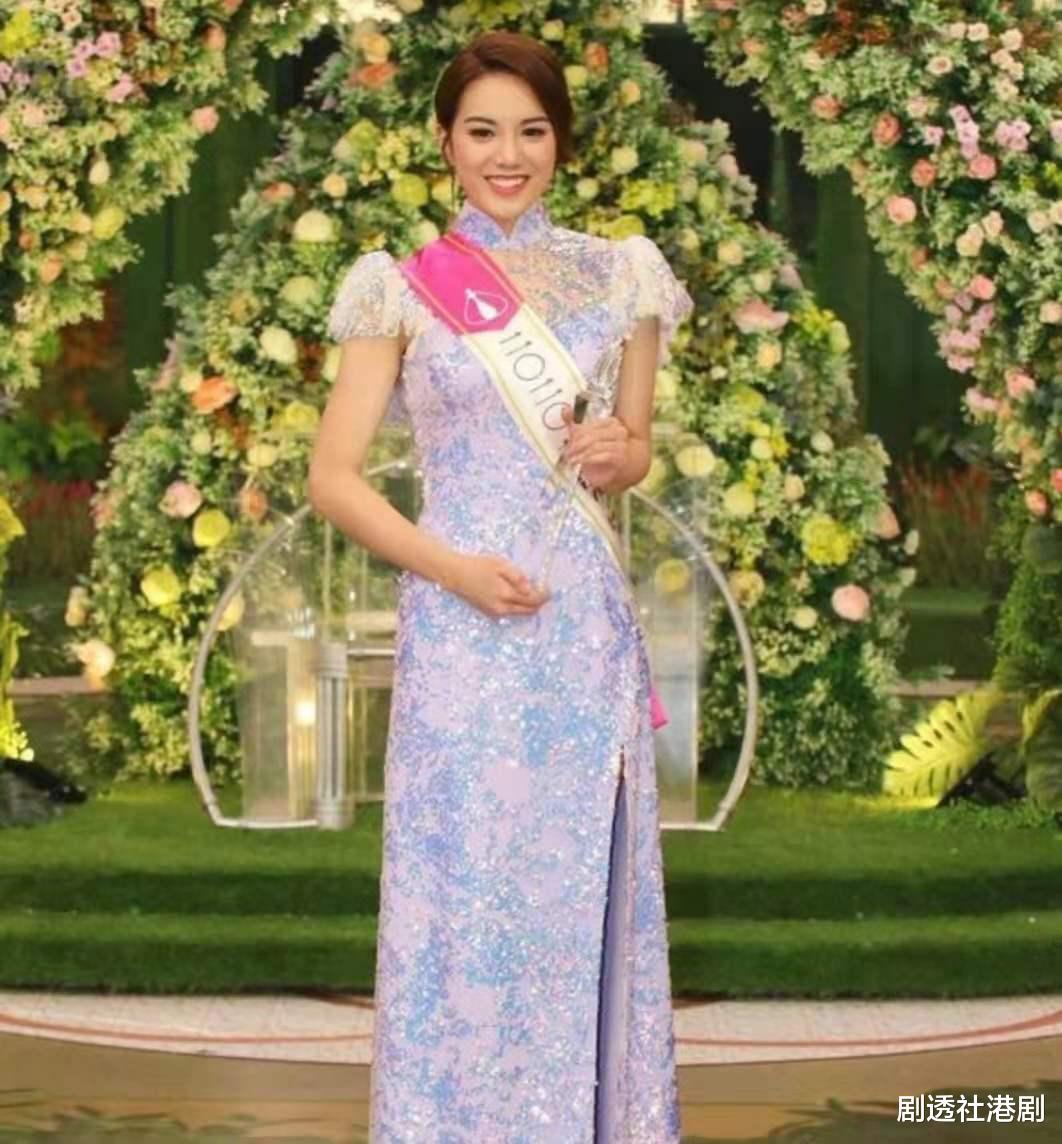 香港小姐|发展不及前三甲！应届港姐未卸任就已想好转行，称想专心做金融