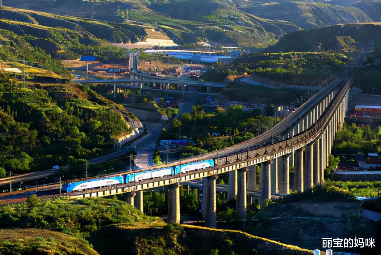 招聘|2022年国企公开招聘，计划招录5000余人，往届生和专科生都能报