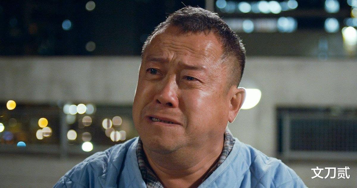 曾志伟|曾志伟纵横娱乐圈几十年，蓝洁瑛事件没跌倒，反而被儿媳颜面扫地