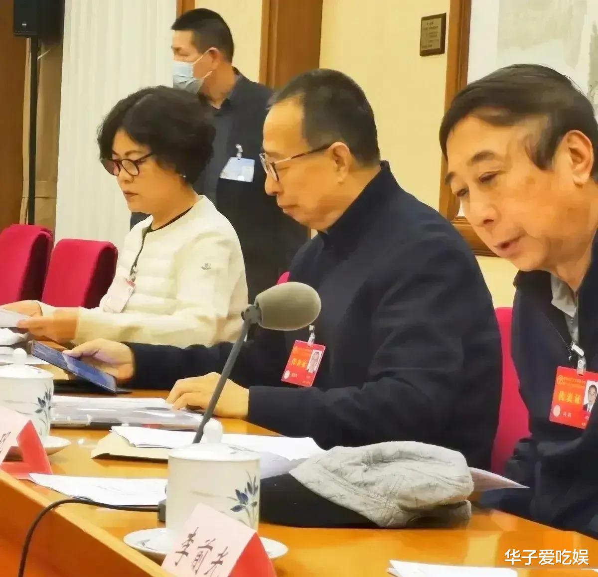 周炜|曲艺名家齐聚文代会，周炜、苗阜未受邀请，二人缺席原因引发热议