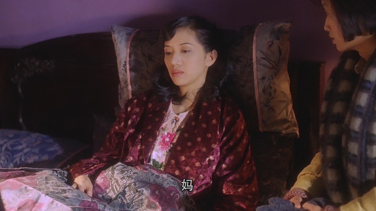 |男人做家庭煮夫被提离婚，大骂妻子冷血，妻子：我养不起你