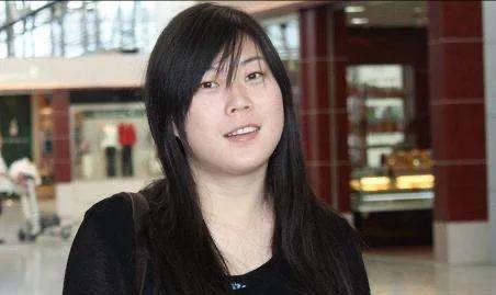 西单女孩|16岁北漂，20岁一夜爆红，23岁上春晚的西单女孩，后来怎么样了？