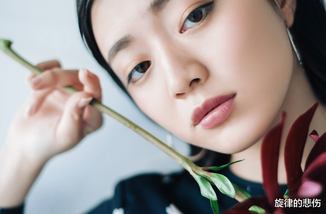 旋律的悲伤|领证一个月后，老公把我们的买房款借给了他哥，我马上跟他离婚了