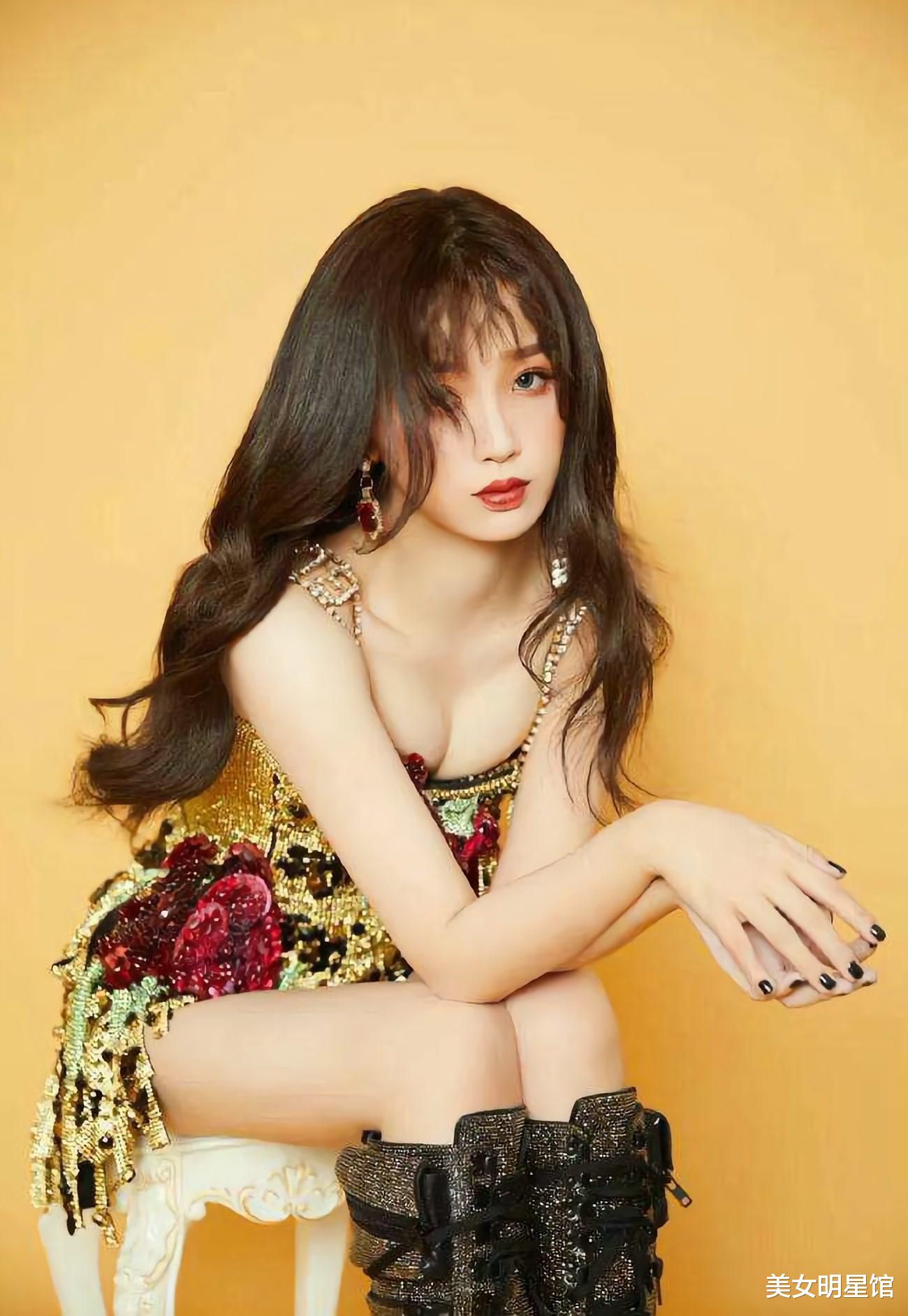 虞书欣|美女明星馆：虞书欣，温柔可爱！