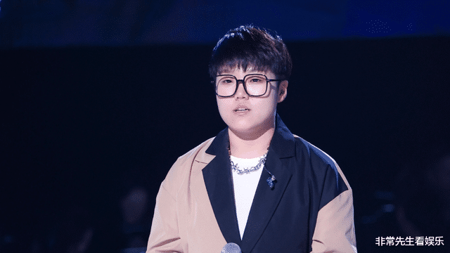 张天爱|《好声音》发布新版海报,王靖雯位居C位,但总冠军大概率不是她