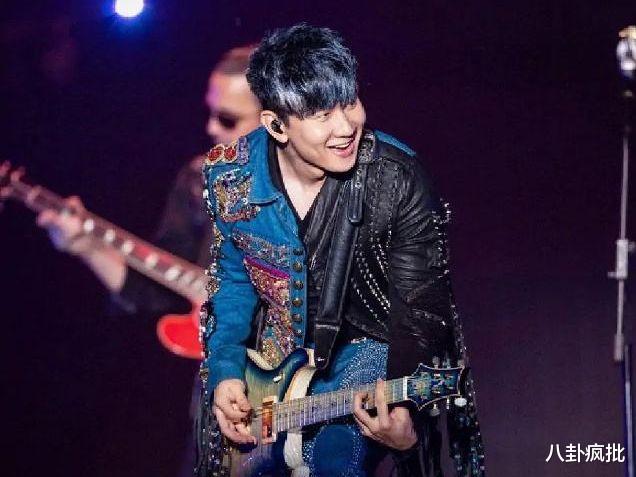 王鸥|南洋炮王妥协？肖战演技不错？张子枫影后翻车？王鸥逼婚？