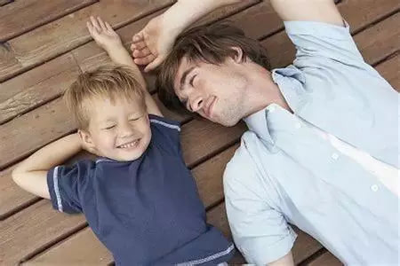 神逗奶爸|“钱你没挣到，娃你没带好！”有多少妈妈正在被误解？