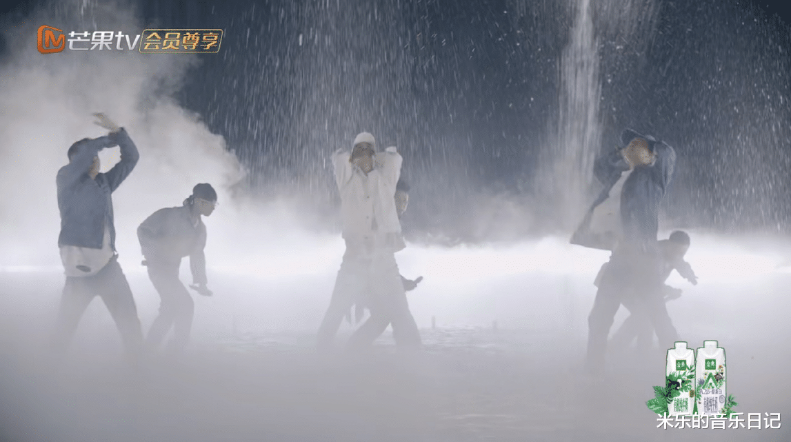 王一博|大湾区的哥哥们的《你要如何我们就如何》这个舞台太惊艳了!