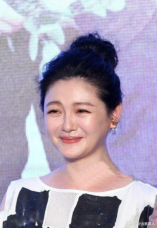 黄奕|美人脸越来越垮，“丑”的却越来越好看？9位女星的颜值大翻转