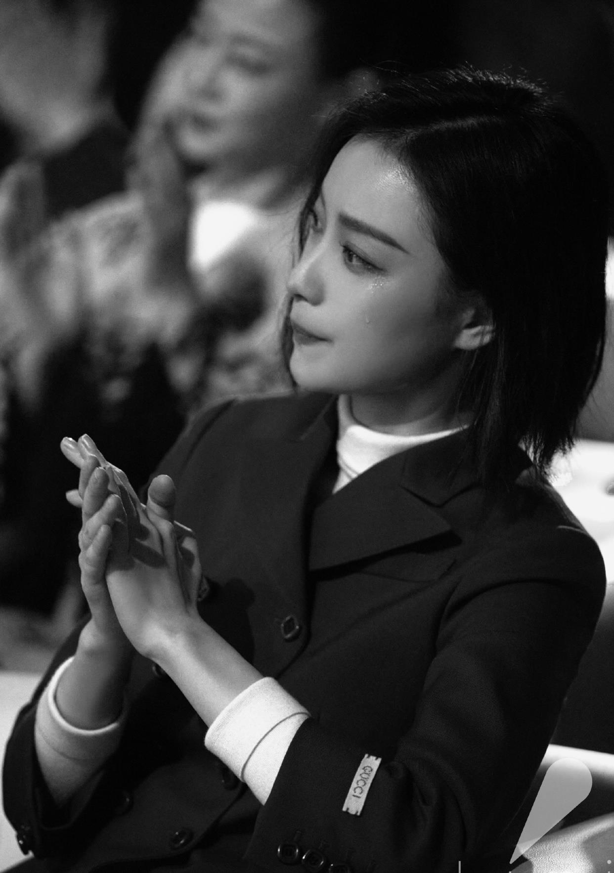 迪丽热巴|倪妮——人群中白成一道光！