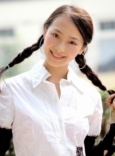 黄海波|她不顾家人反对，嫁给刚出狱的黄海波并生下孩子，如今直言很后悔