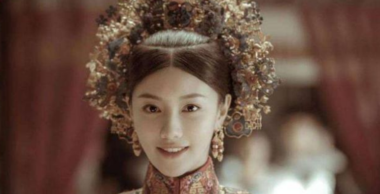 康熙|公主远嫁蒙古被驸马一脚踢死，骗康熙是病逝，康熙如何报仇的？