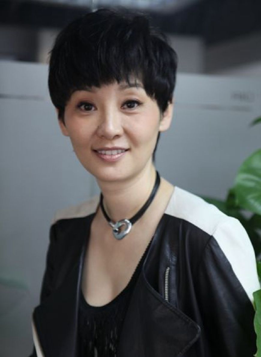 冯小刚|冯思羽含泪说亲情：心疼离异的单身母亲，体谅生父冯小刚