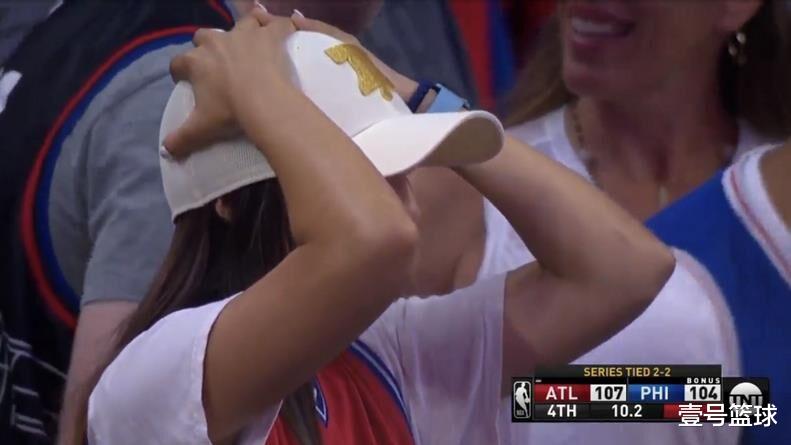 西蒙斯|四年级巨婴！罚丢球超纳什生涯，1.7亿先生彻底沦为毒瘤