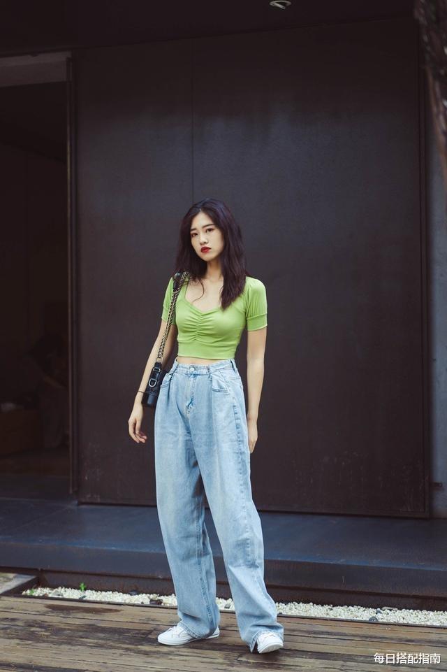 每日搭配指南|30岁后穿搭要有品质感，掌握这些“穿搭思路”，优雅减龄显气质