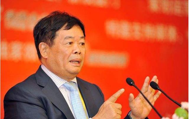 购房置业|“全款买房”和“贷款30年”买房，差别有多大？曹德旺建议来了！