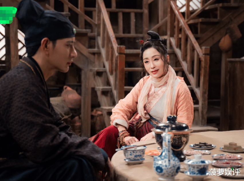 赵敏|还记得回眸成经典的“赵敏”吗？54岁复出拍戏，差点没认出来