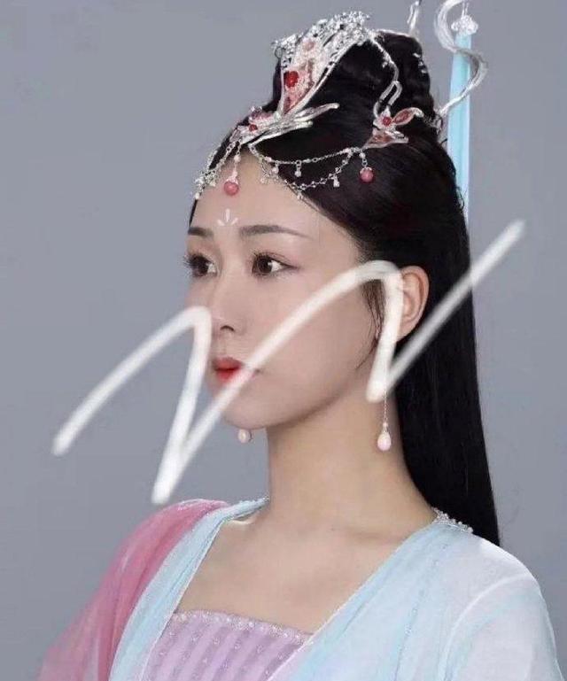 杨紫|《沉香如屑》几经波折后，女主终于定了