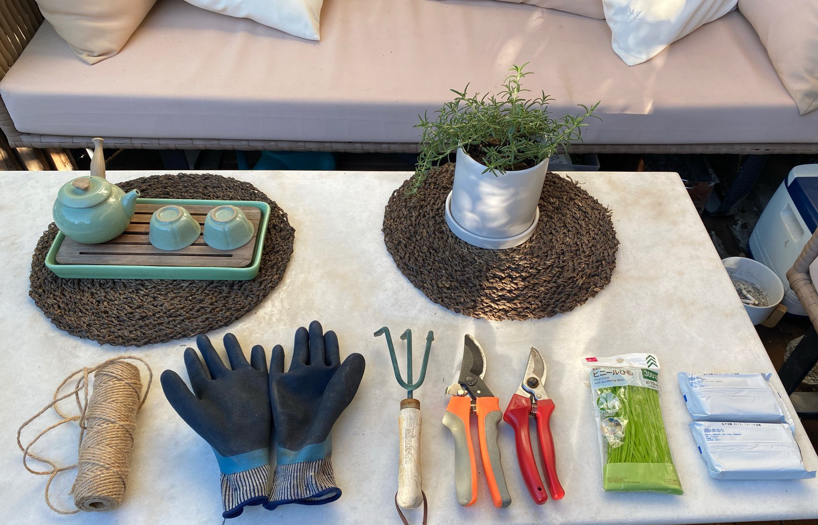 3.3㎡迷你阳台“造花园”，没想到小小阳台能这么漂亮，太喜欢了