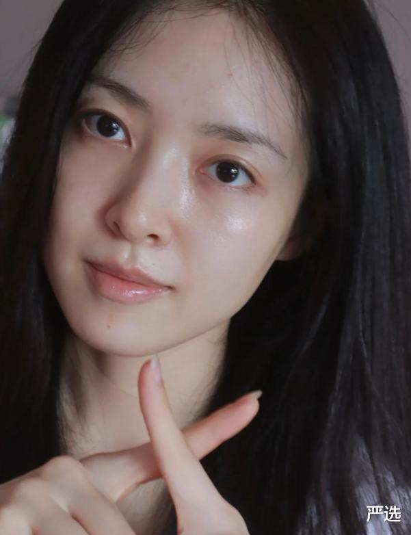 面霜 奔4女人的“懒人”护肤方式，精简且实用，只要3步，保持皮肤细腻