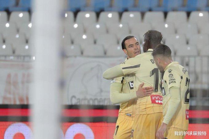 西班牙人|武磊18分钟0射门！西班牙人1-1无缘西乙6连胜，德托马斯失点球