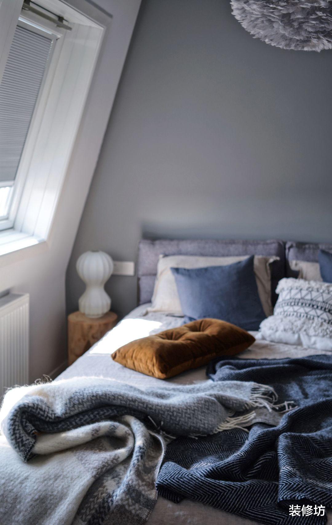 用流动的蓝色打造灵动空间,把两套房子合为一体,享受舒适生活