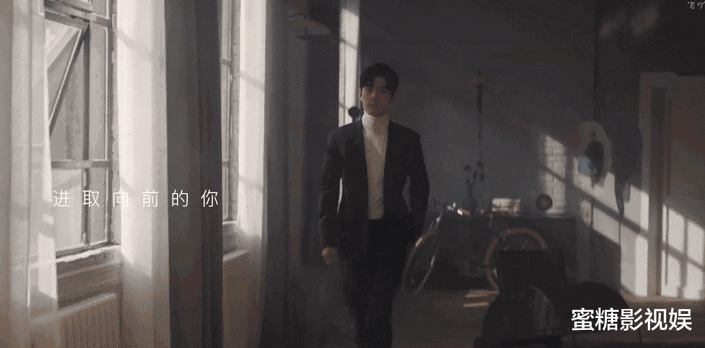 Angelababy|肖战空降新代言，品牌方选他的原因，让我想起了金鸡奖影帝张译