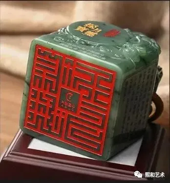 新疆维吾尔自治区|富人疯狂买玉！李嘉诚、王健林等超级富豪为何不惜天价收藏玉石？