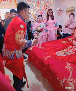 时尚炫点 “和女友谈了3年,见到她闺蜜后,才觉得爱错人了咋办?”