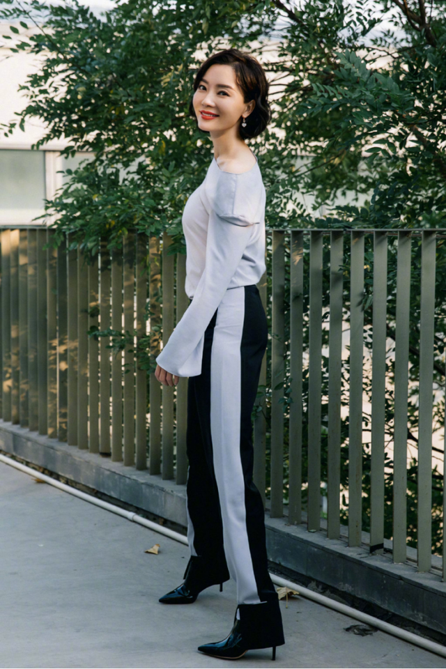 护肤品|女人的“短烫发”有多迷人，瞧这5款就知道了，气质减龄学着点