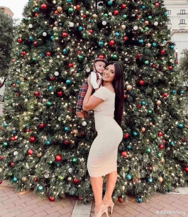 运动|30岁辣妈饱满身材魅力十足，犹如20岁少女，宝妈如何恢复身材？