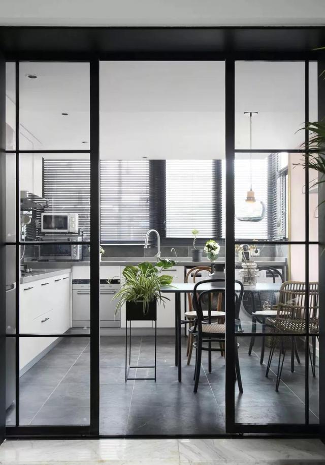 家居餐厅不知道怎么设计？看5个案例就够了