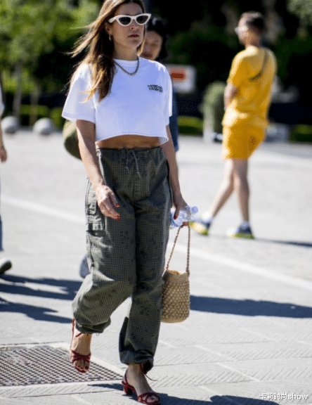 卡莉时尚show|为什么有的女人上了年纪后，反而越来越好看？主要有四个原因