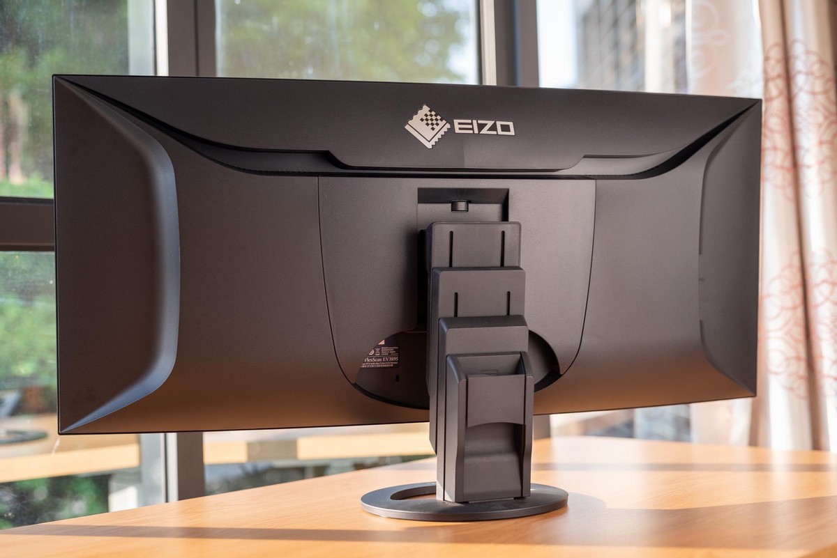 显示器|艺卓首款超宽屏显示器 FlexScan EV3895