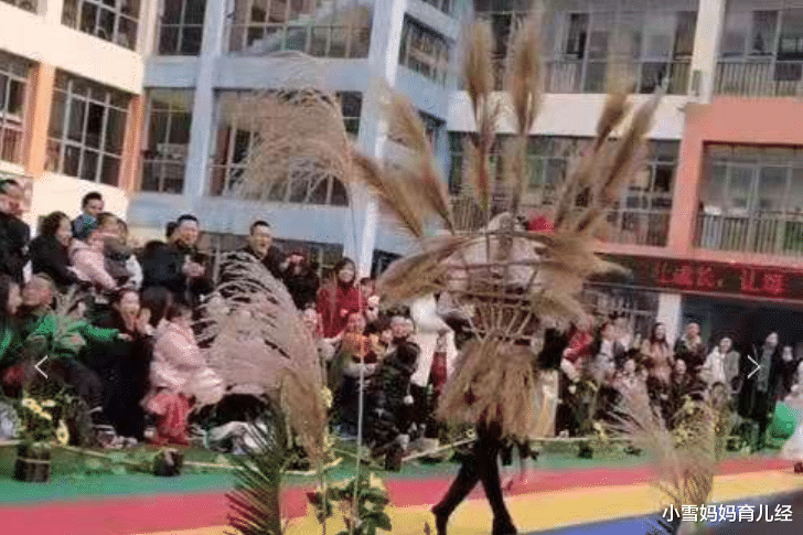 小雪妈妈育儿经|幼儿园走秀作业,“扫把星”辣妈惊艳全场,没点才艺都不敢生娃了