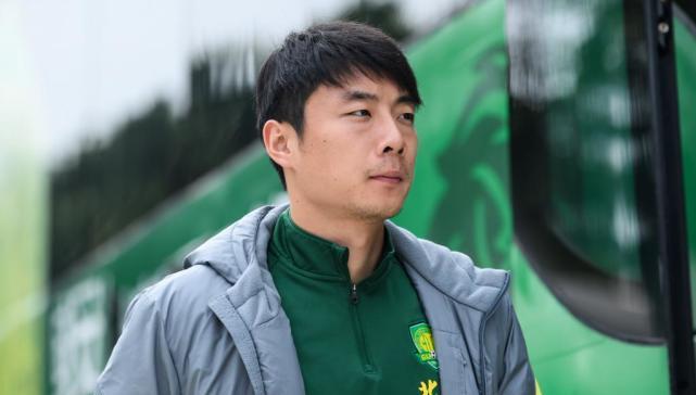 北京國安|國安隊長展現(xiàn)高情商！告別一刻表態(tài)要回來，幫助球隊永遠(yuǎn)爭第一