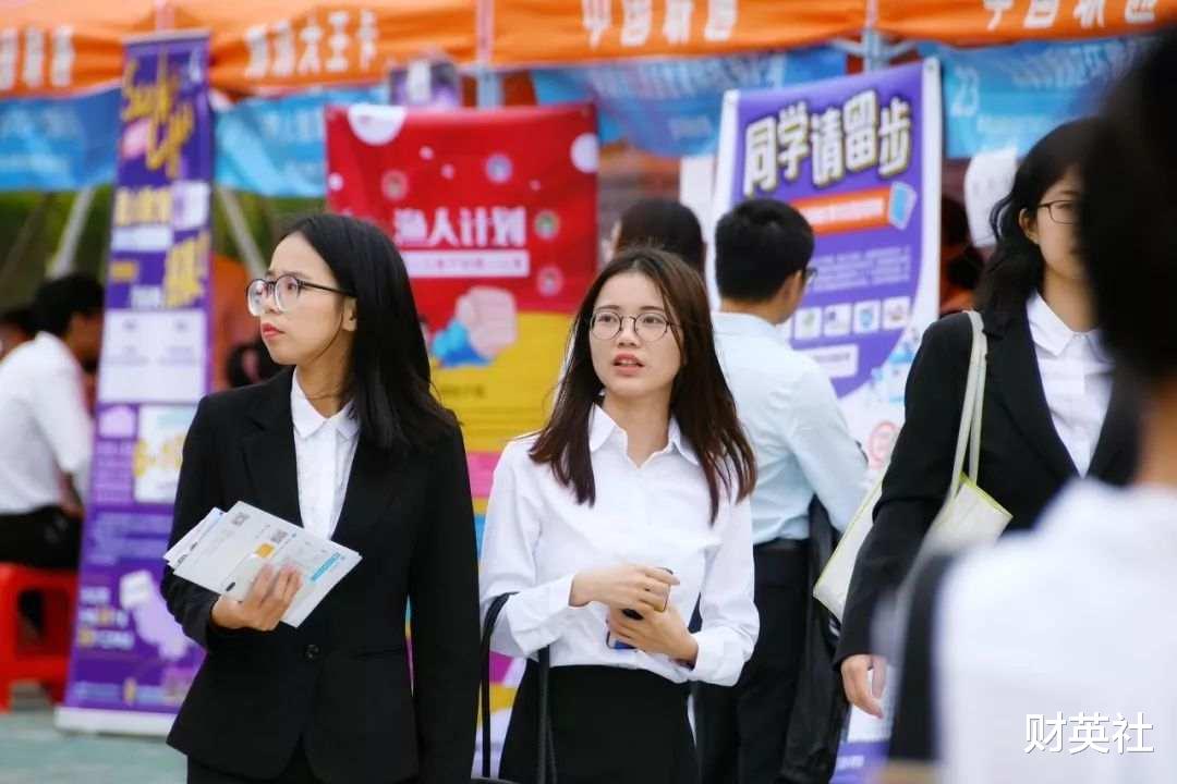 上海市|工资大部分交房租，在大城市的年轻人，过得快乐吗？