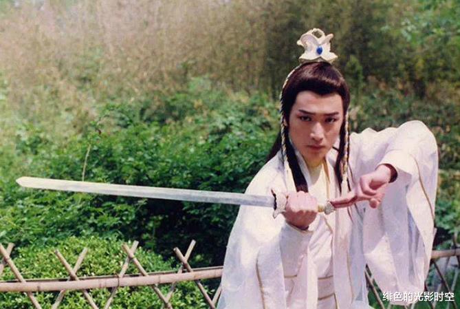 高伟光|就算是帅哥，也别轻易试白发造型！它真的很挑人