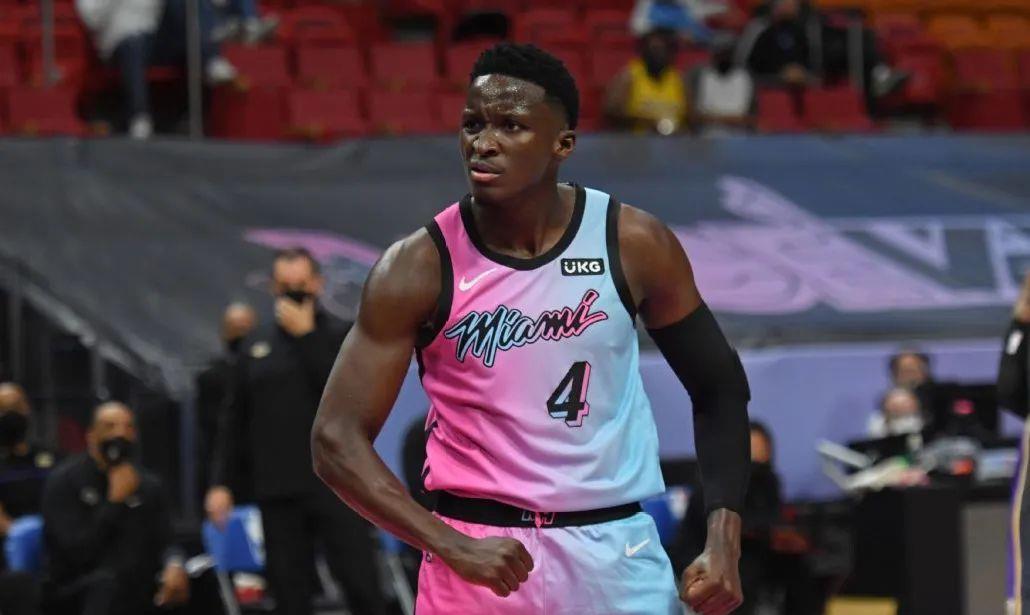 可馨育娃|悔青了肠子!除了施罗德,这十人也曾拒绝大合同!