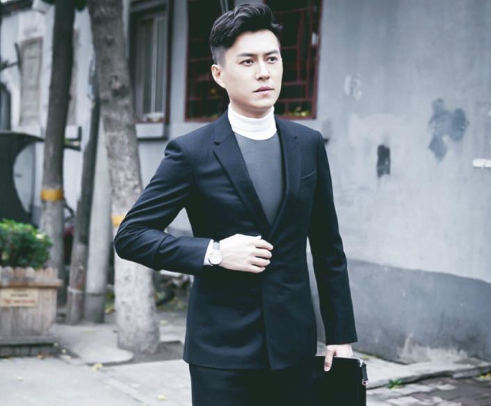 靳东|耗资4亿却被积压2年，靳东的60集“大剧”，终于要播了？