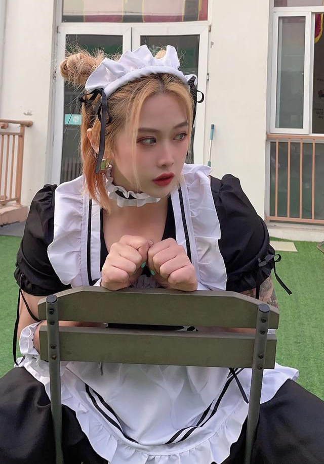 小姐姐|25岁女生练出强壮的肌肉,男生看了自愧不如,网友:惹不起!