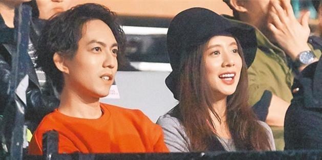 阳光语言矫正说|相差3岁，育有俩宝，娱乐圈这一对低调夫妻，终是熬过了七年之痒