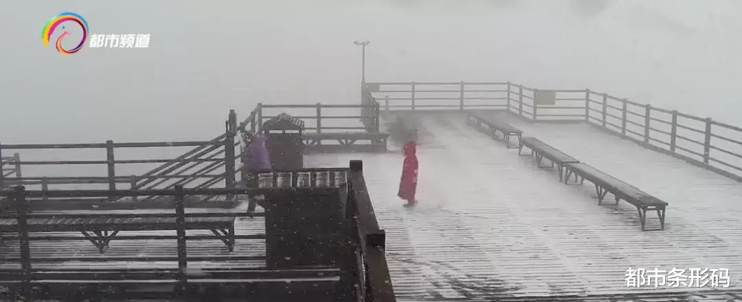 都市条形码 昆明这里又下雪了！明天，全省天气有转折