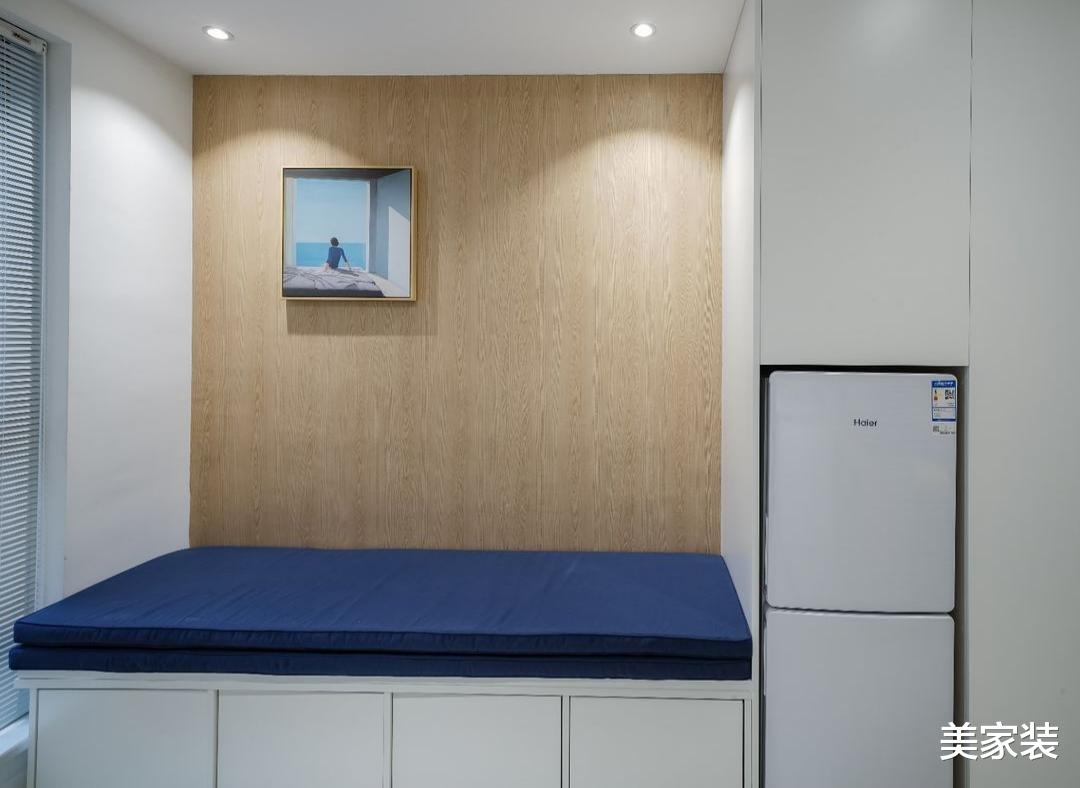 22平米公寓，改造成设施齐全的功能房，电视还是旋转的！