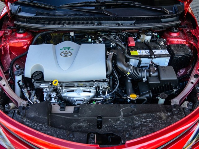 豐田威馳三大件靠譜，5.1升油耗，比飛度廉價，7.1萬自動擋拿下-圖5