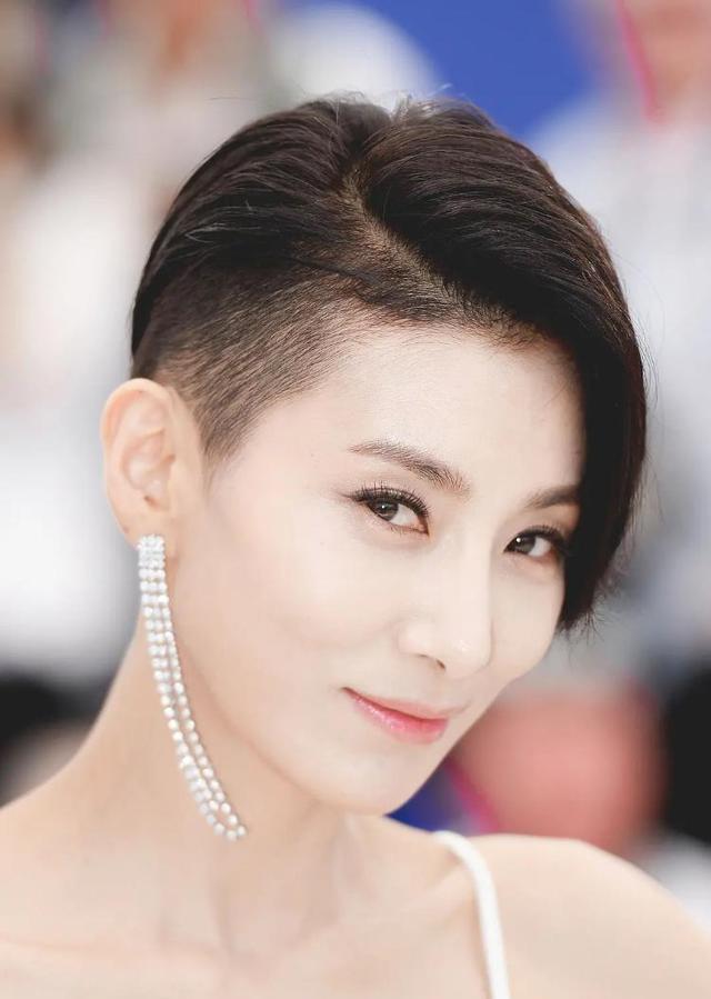 短发|脱胎换骨，剪了短发更好看的美人，你们真的是同一个人吗？