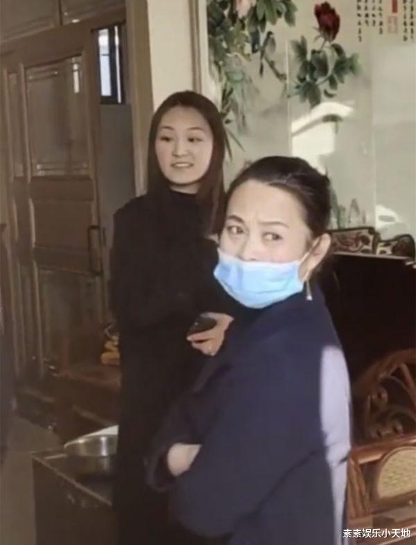 陈亚男|陈亚男首次指责大衣嫂：喊她妈妈她不理我，很心寒很不理解